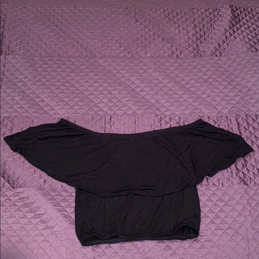 LF Black Off the Shoulder Ruffle Crop Top